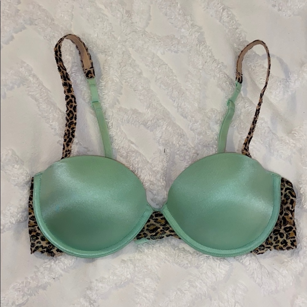 VICTORIA’S SECRET PINK MULTI-WAY BRA